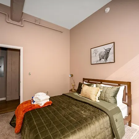 2 Bath Prkg+Gym+Sauna Perk Plaza +30 Day Cleveland Extérieur photo